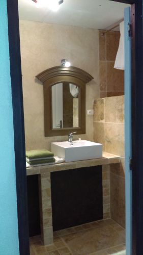 Domaine Conscience.Chambres. Séminaires