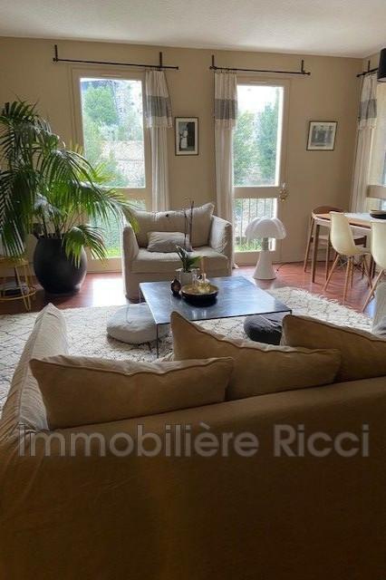 Appartement - 80 m² - 3 pièces