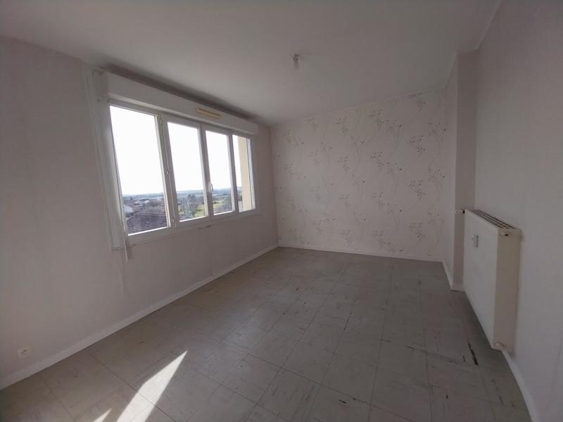 Appartement - 96 m² - 5 pièces
