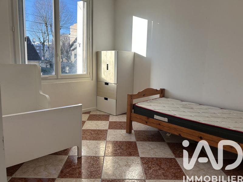 Maison - 140 m² - 7 pièces