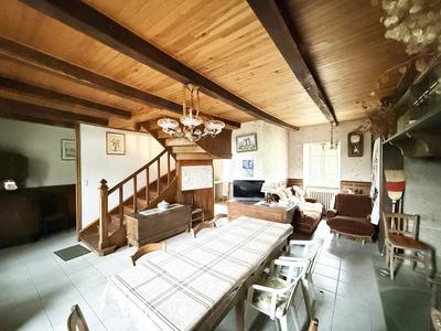 Maison - 133 m² - 6 pièces