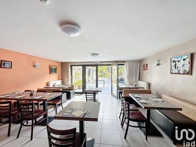 Local commercial - 1 100 m²