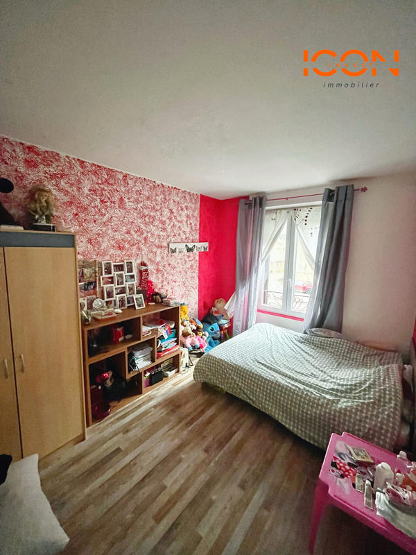 Appartement - 106 m² - 6 pièces