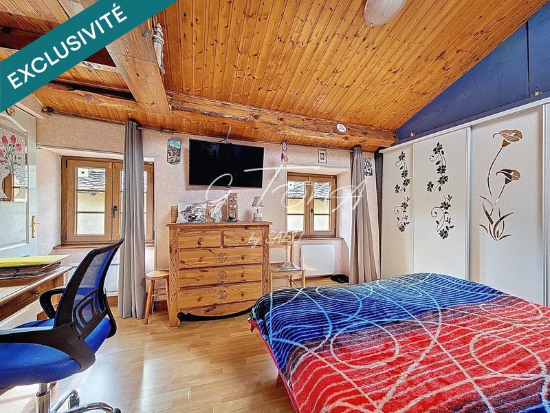 Maison de village - 136 m² - 7 pièces