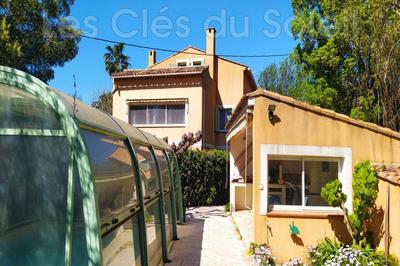 Appartement - 150 m² - 5 pièces