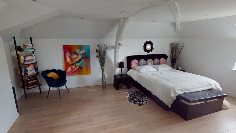 Maison - 345 m² - 12 pièces