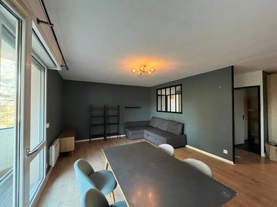 Appartement - 75 m² - 3 pièces