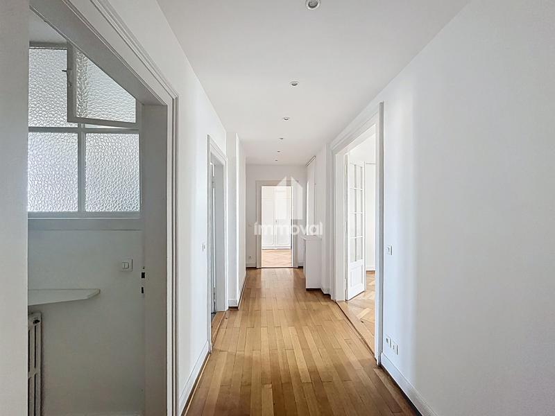 Appartement - 79 m² - 3 pièces