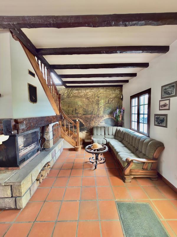 Maison - 138 m² - 8 pièces