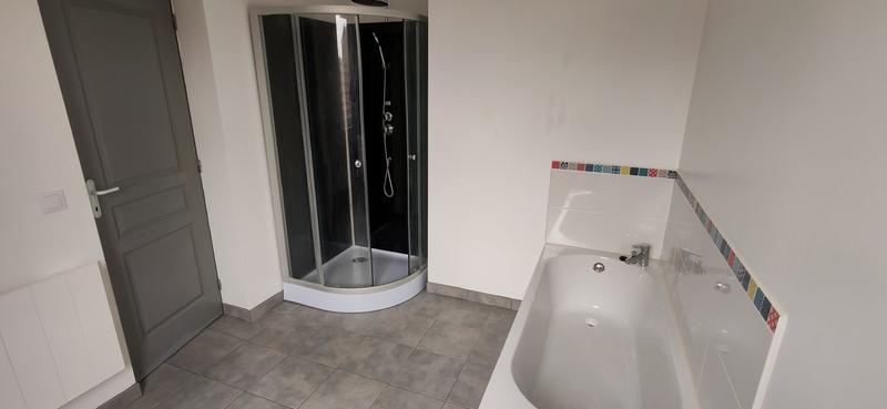 Appartement - 72 m² - 2 pièces