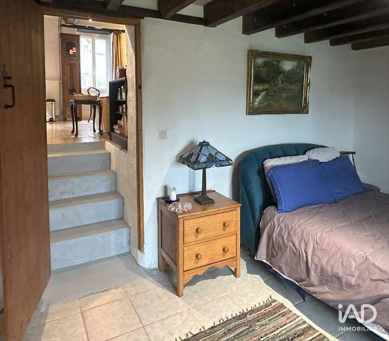 Maison - 222 m² - 7 pièces