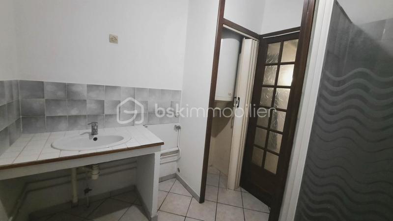 Immeuble - 99 m² - 3 pièces