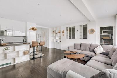 Appartement - 96 m² - 5 pièces