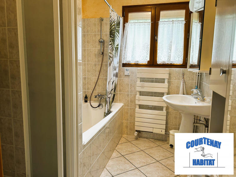 Maison - 186 m² - 5 pièces