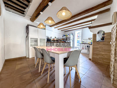 Appartement - 111 m² - 3 pièces