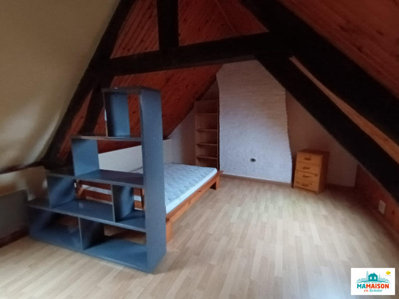 Maison - 80 m² - 5 pièces