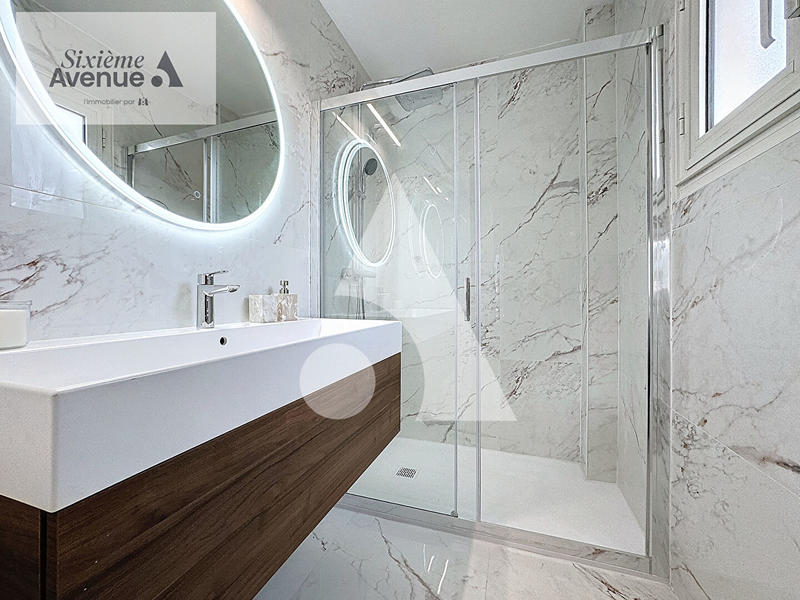 Appartement - 192 m² - 4 pièces