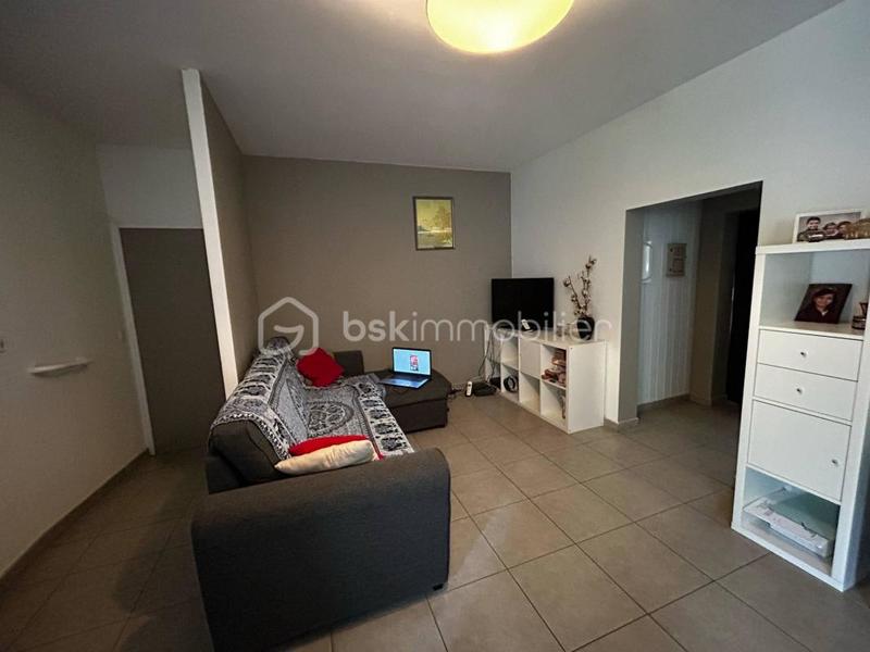 Appartement - 70 m² - 2 pièces