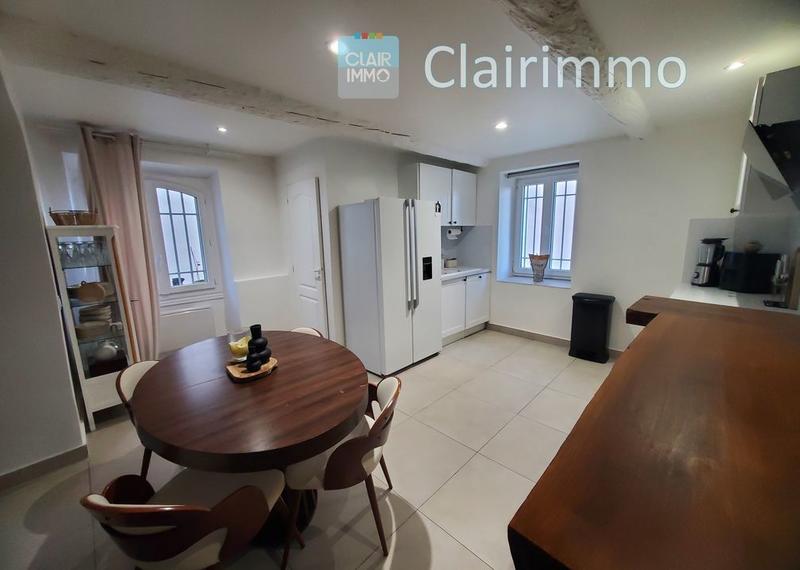 Maison de village - 82 m² - 3 pièces