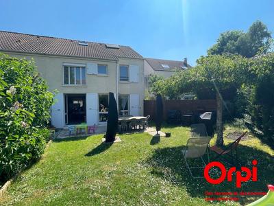 Maison - 107 m² - 5 pièces