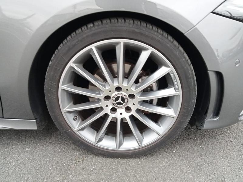 Mercedes Classe a Amg Line Toit Ouvrant 180 d 116ch Bva / Garantie Reprise Possible