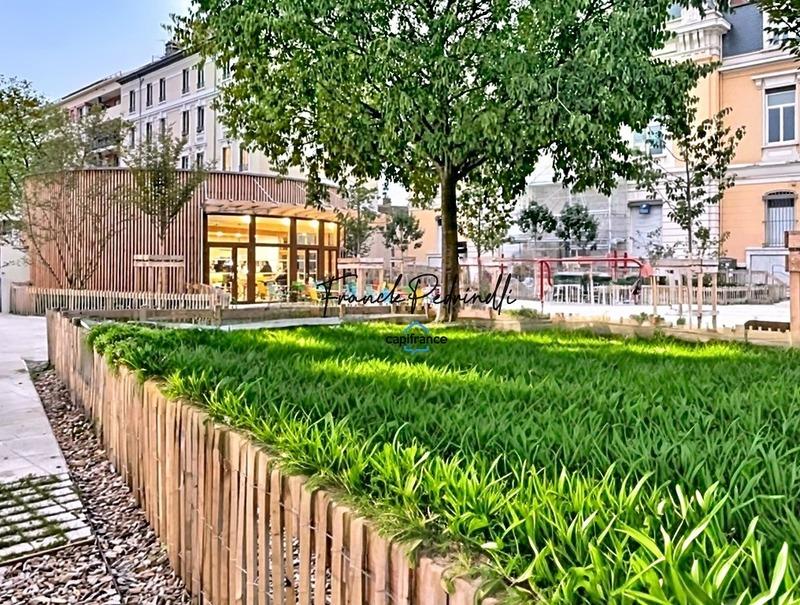 Appartement - 92 m² - 3 pièces