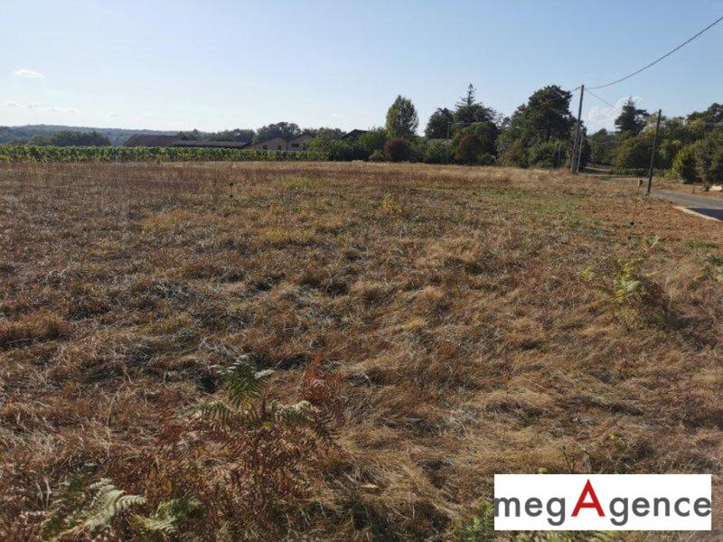 Terrain constructible - 2 500 m²