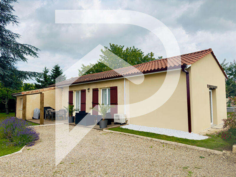 Maison - 80 m² - 3 pièces