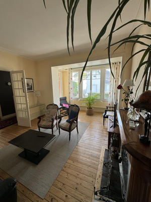 Propriété - 295 m² - 12 pièces