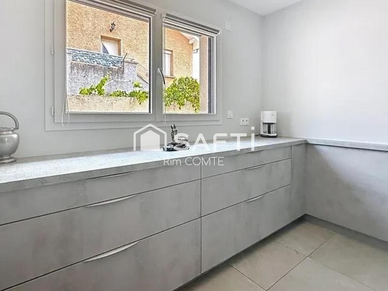 Maison - 128 m² - 5 pièces