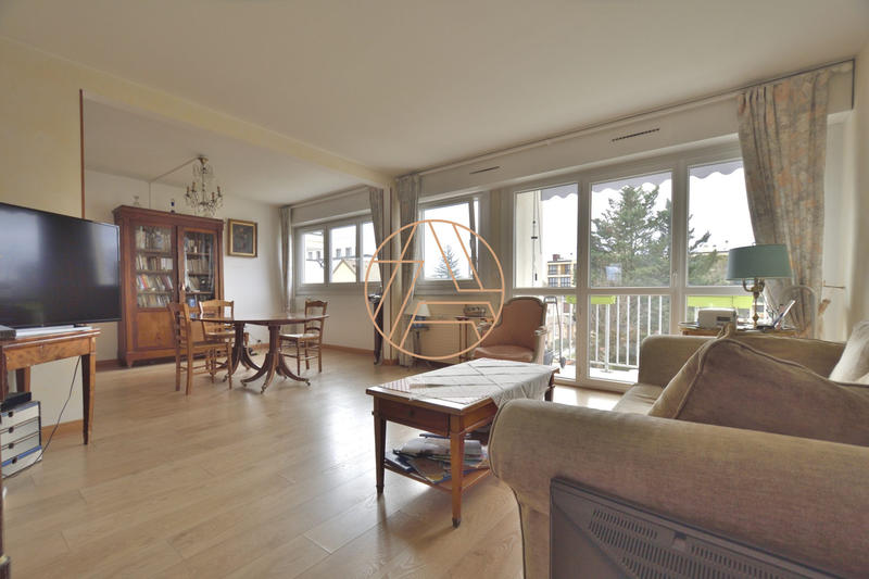 Appartement - 83 m² - 4 pièces