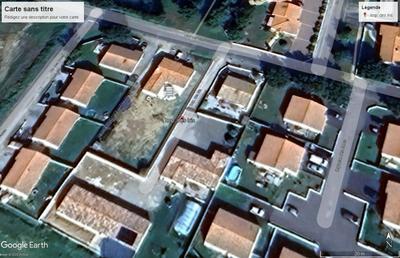 Terrain constructible - 601 m²