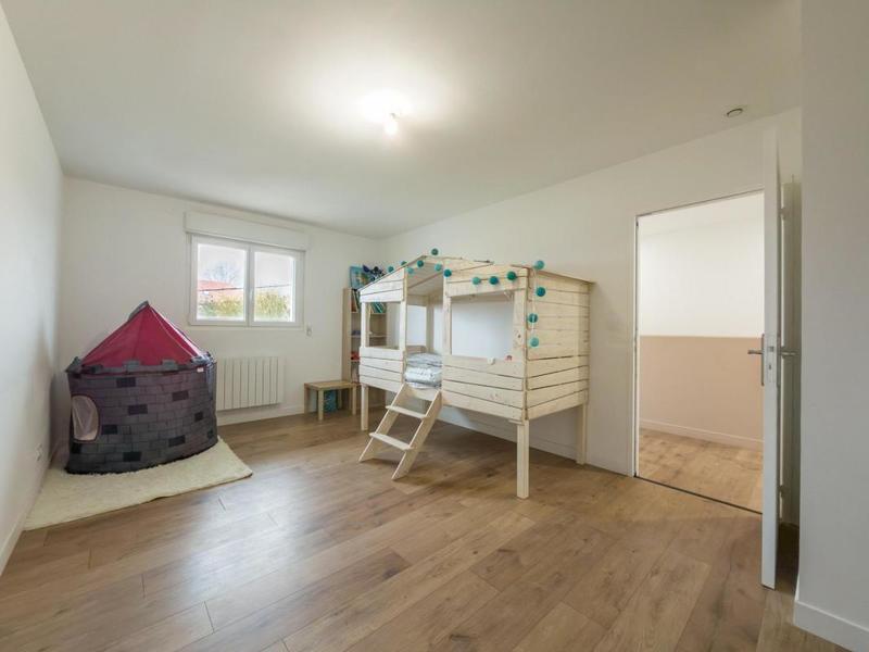 Maison - 198 m² - 6 pièces