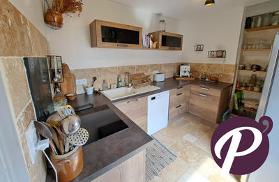 Appartement - 95 m² - 4 pièces