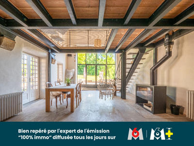 Maison - 456 m² - 16 pièces