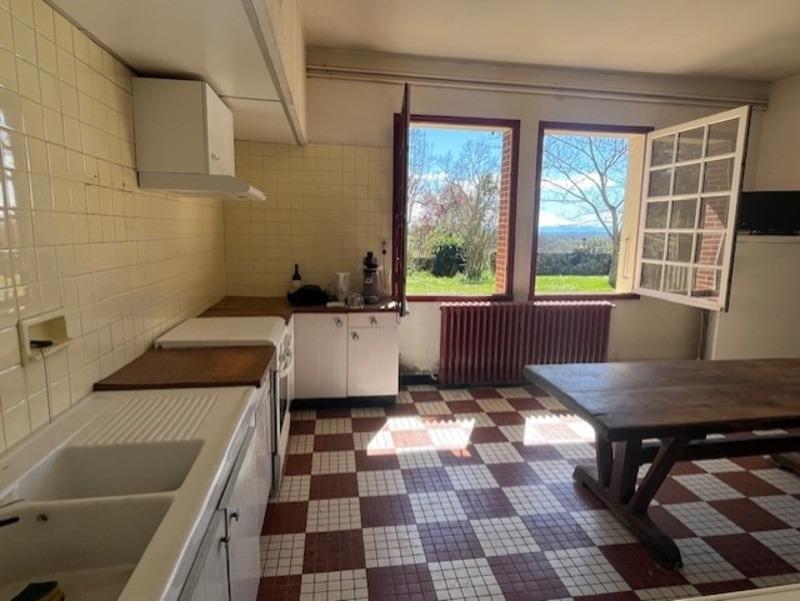 Maison - 216 m² - 8 pièces