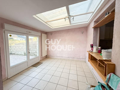 Maison - 98 m² - 3 pièces