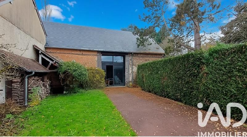 Maison de village - 198 m² - 9 pièces