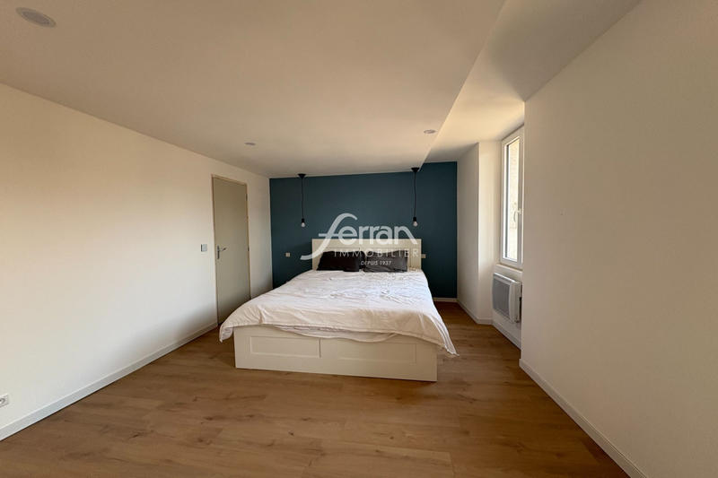 Appartement - 80 m² - 3 pièces