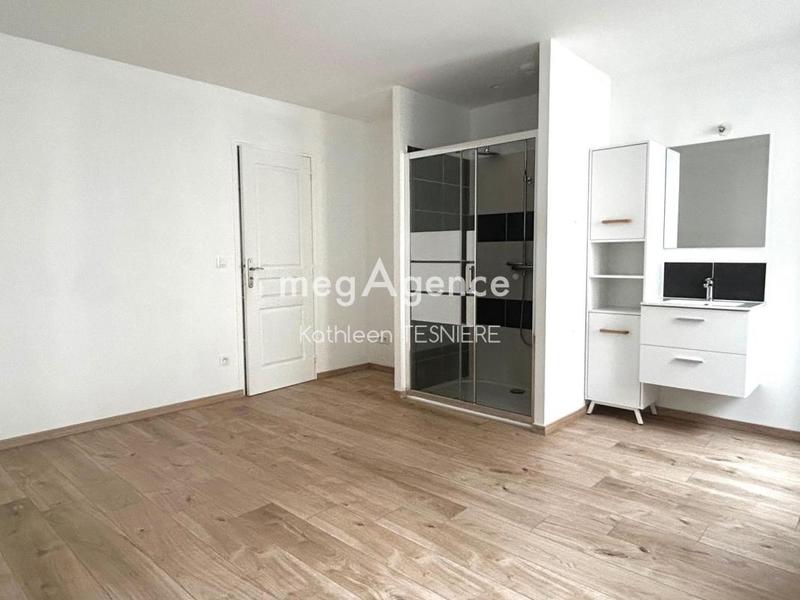 Maison de ville - 100 m² - 6 pièces