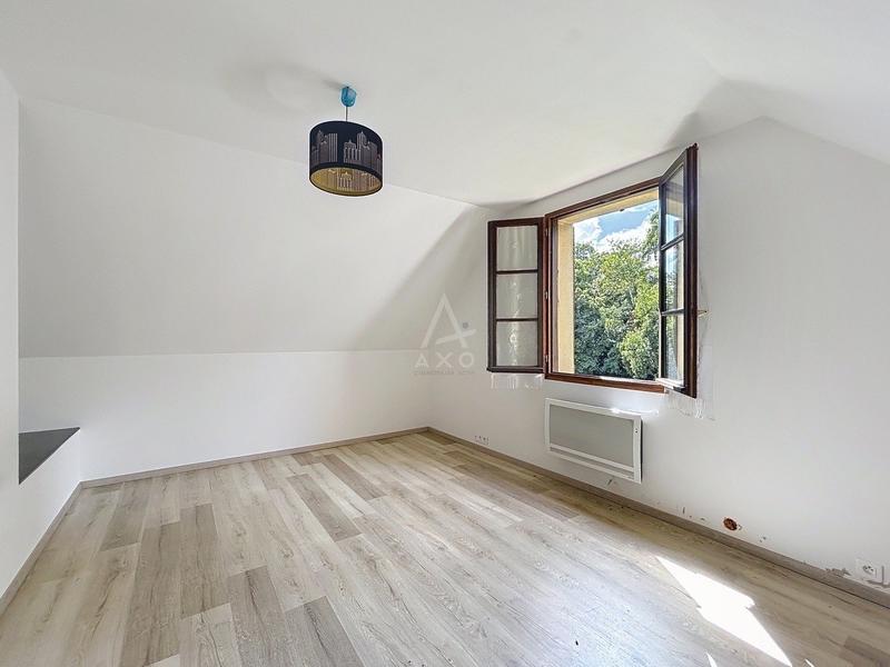 Pavillon - 90 m² - 3 pièces