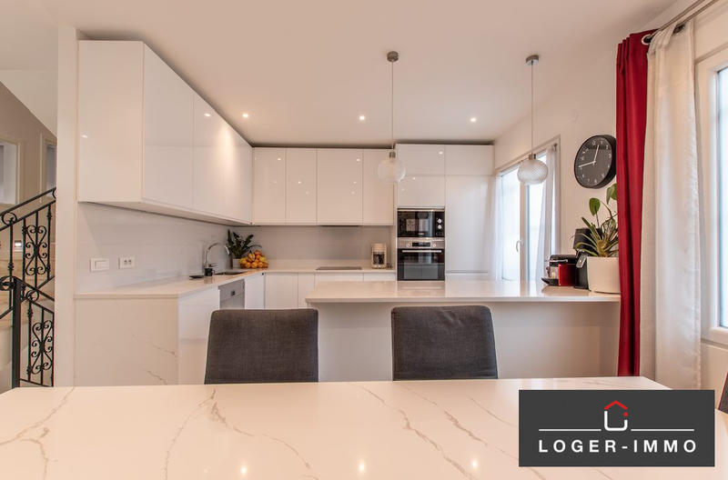 Maison - 152 m² - 6 pièces