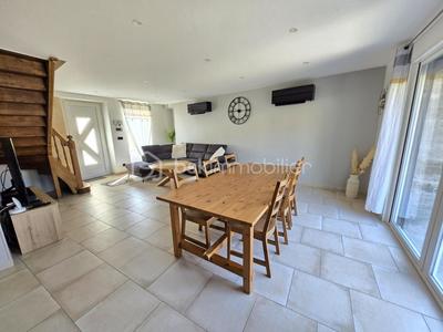 Corps de ferme - 170 m² - 5 pièces