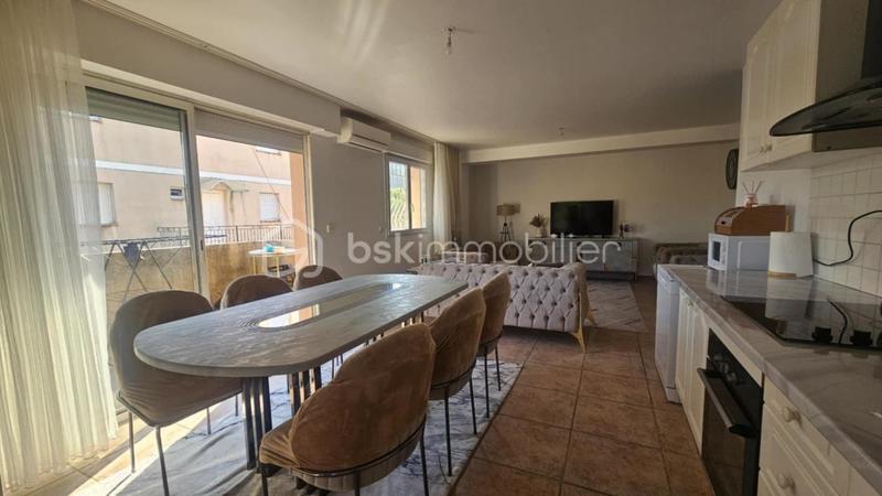 Appartement - 67 m² - 3 pièces