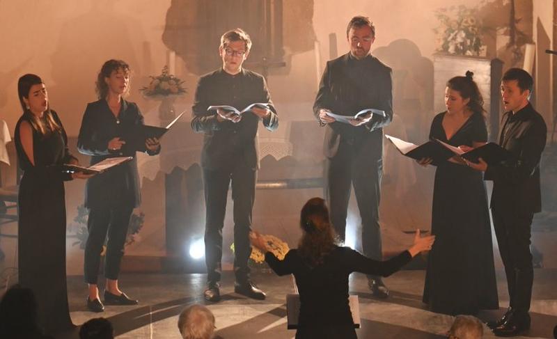 Mai Musical de Meursault - Concert de l'ensemble vocal Six voix dans la nuit : &quot;Flos Florum&quot;