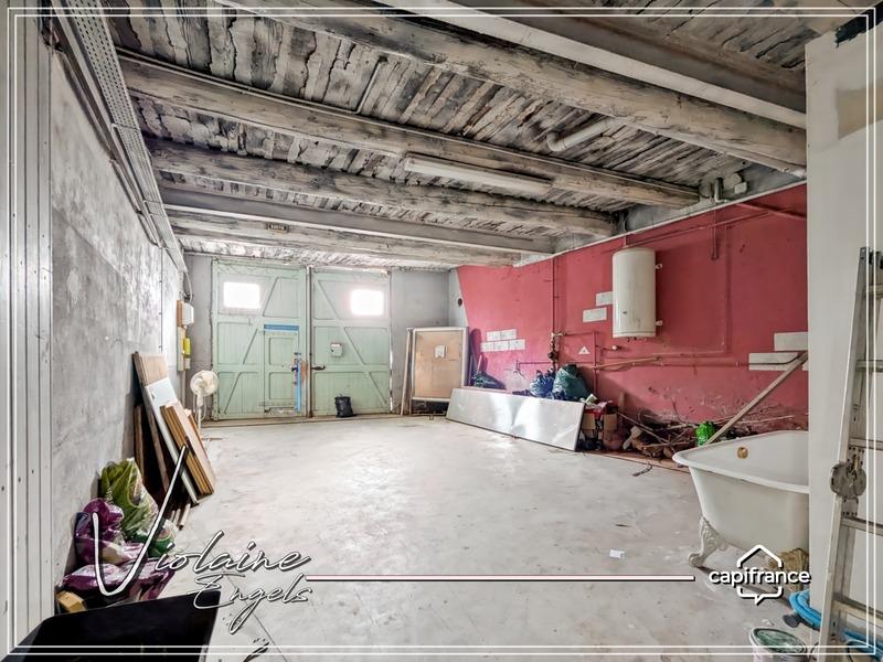 Maison de maîtres - 408 m² - 8 pièces