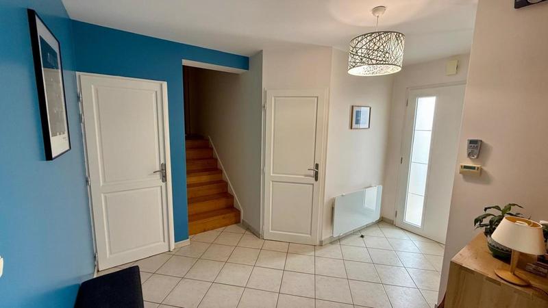 Maison - 197 m² - 8 pièces