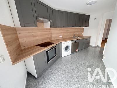 Appartement - 84 m² - 4 pièces