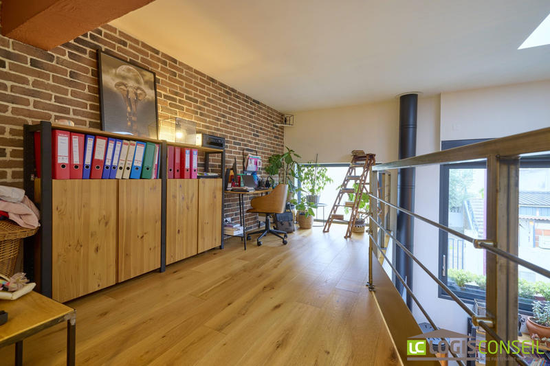 Duplex - 148 m² - 6 pièces