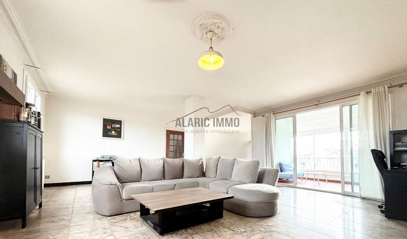 Appartement - 139 m² - 5 pièces